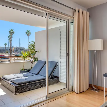 Apartamento At The Marina
