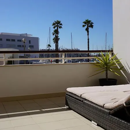 At The Marina Λάγος