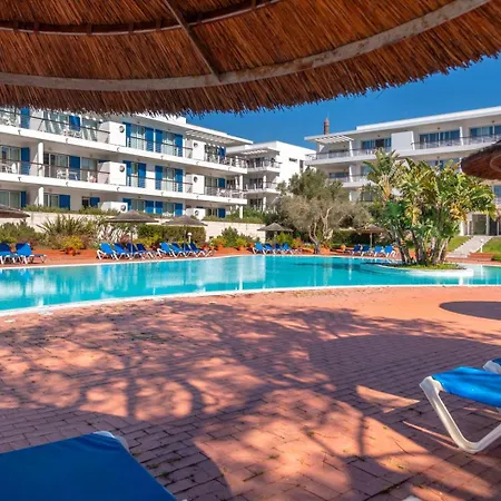 At The Marina Apartament