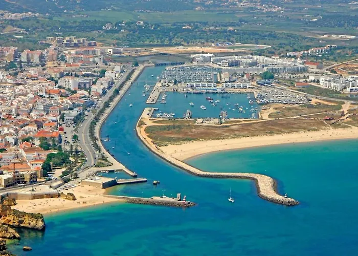 At The Marina Apartmán *