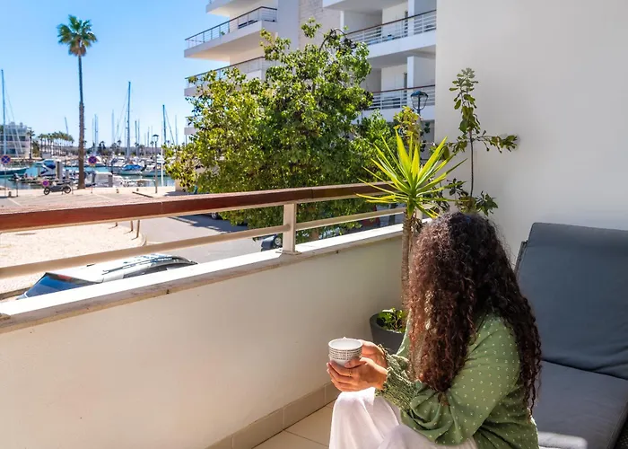 Apartment At The Marina Lagos